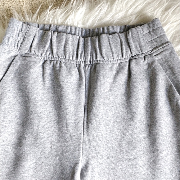 Aritzia babaton pants - Picture 2 of 7